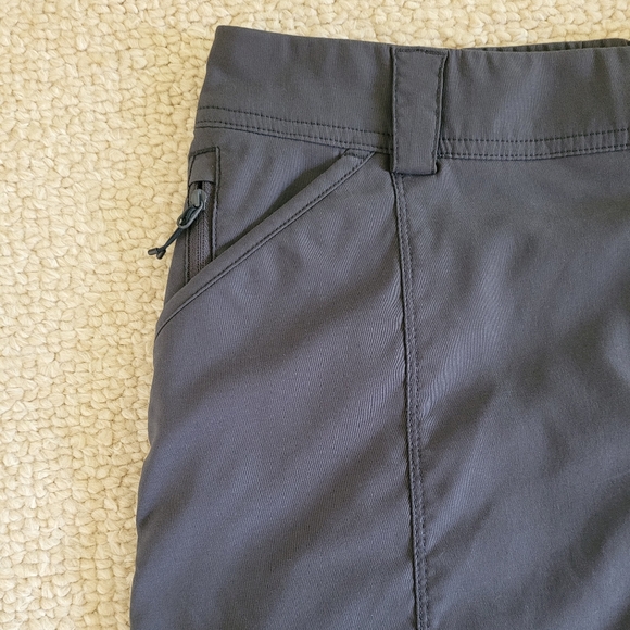 Duluth Trading Co Womens Dry On the Fly Skort/Skirt Gray Size 12 Hiking Outdoor. - Picture 4 of 12